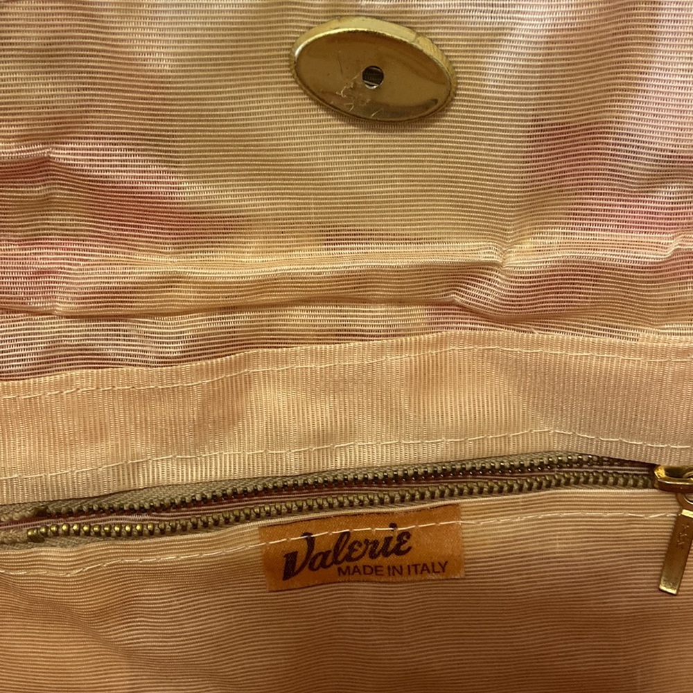 Straw Handbag - Picture 2 of 4